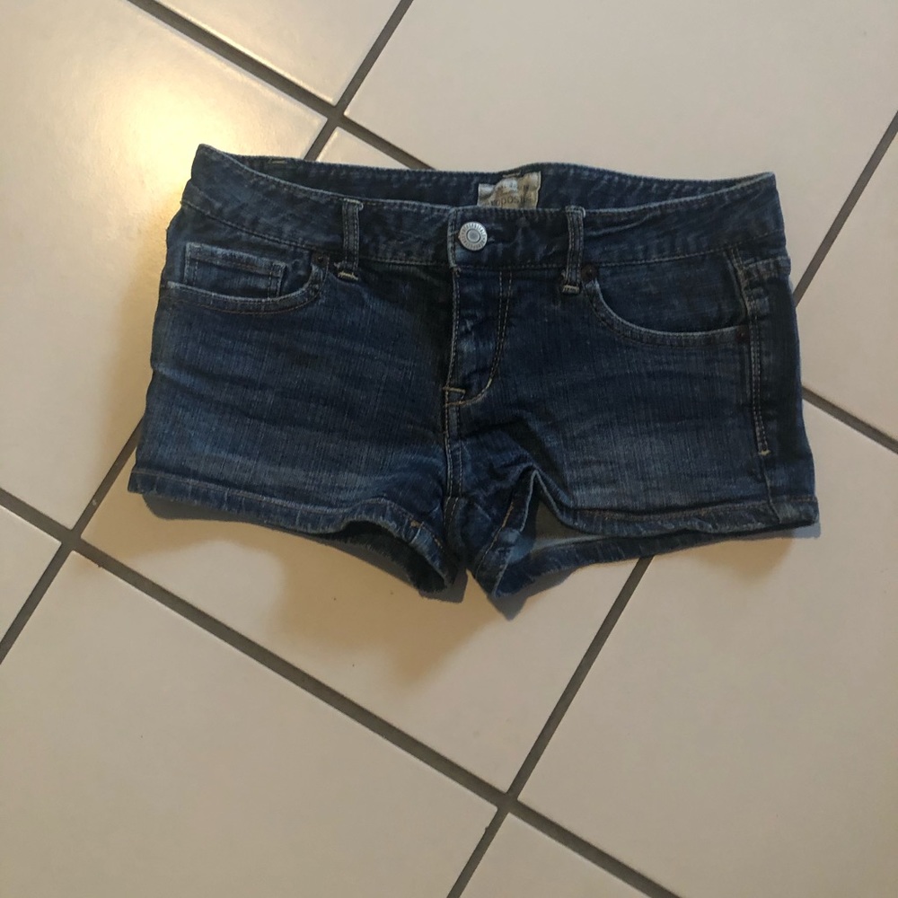 Aeropostale shorts size 3/4